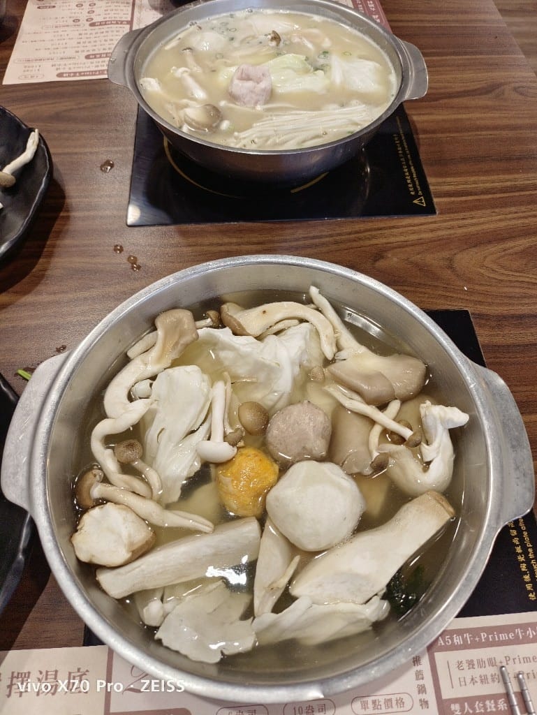 【新莊吃到飽】沐沐鍋物MUMU新莊中平店，八方悅二代店，自助吧吃到飽4訪