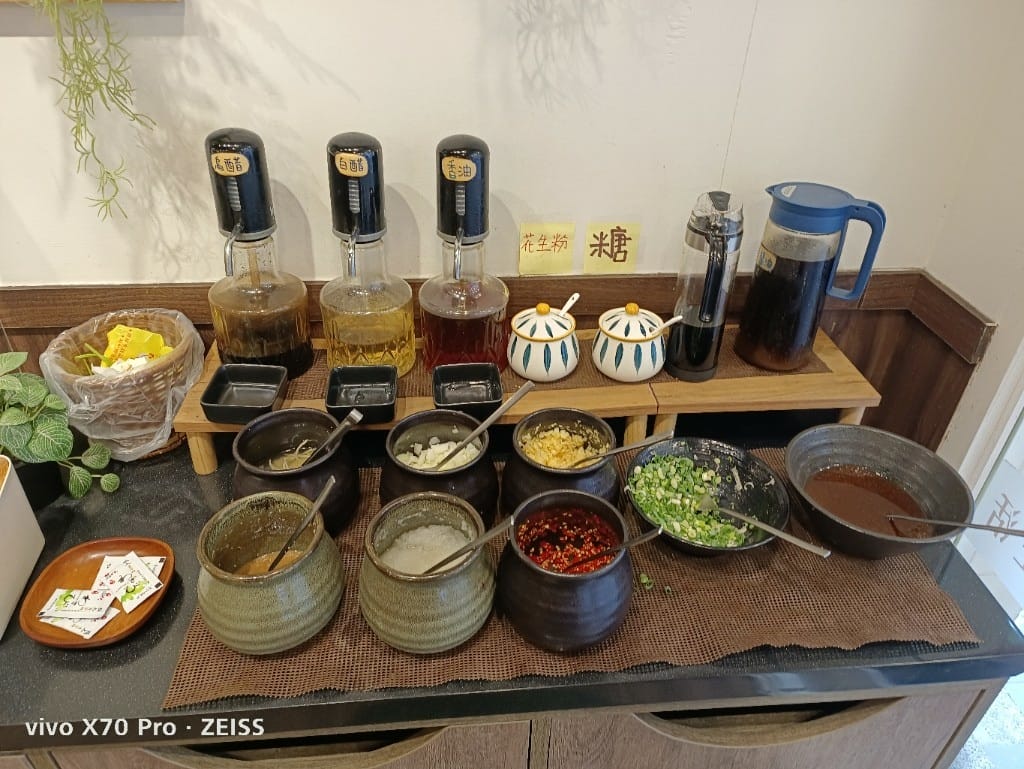 【新莊吃到飽】沐沐鍋物MUMU新莊中平店，八方悅二代店，自助吧吃到飽4訪