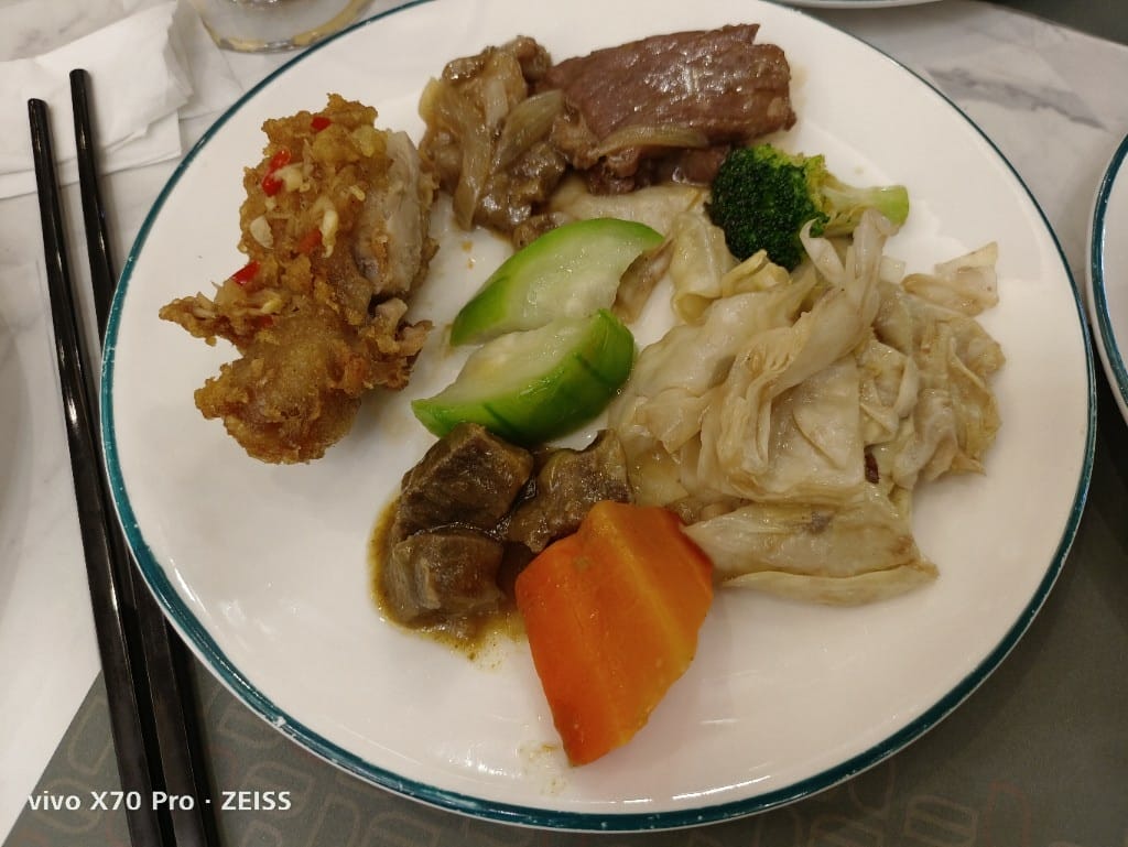 【新莊吃到飽】峇里斯南洋海鮮總匯7訪，品牌日買一送一！
