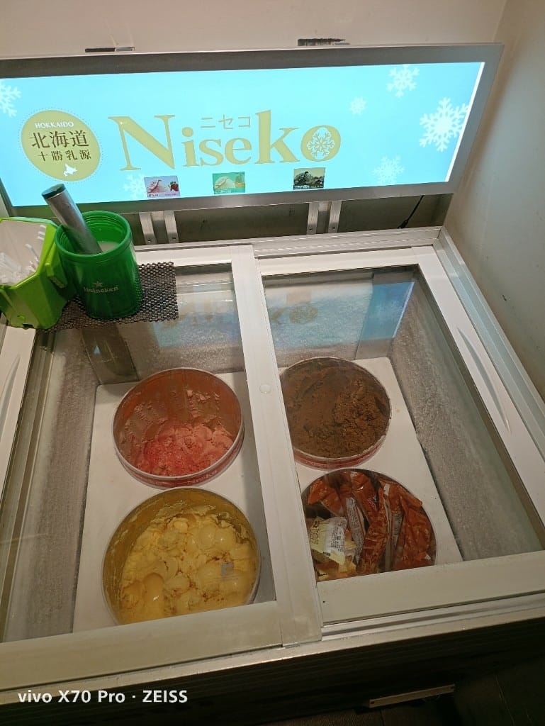 【林口吃到飽】元潮蒙古烤肉酸菜白肉鍋,碩果僅存的蒙古烤肉吃到飽😋 - 第29張圖 【林口吃到飽】元潮蒙古烤肉酸菜白肉鍋,碩果僅存的蒙古烤肉吃到飽😋
