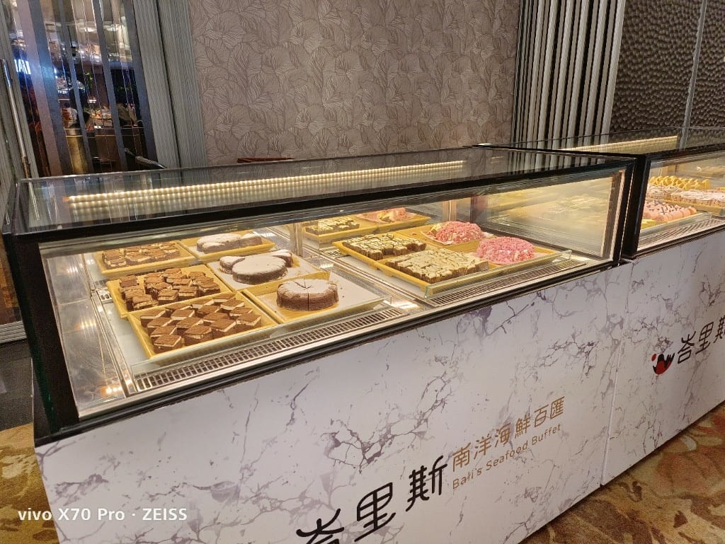 【新莊吃到飽】峇里斯南洋海鮮總匯7訪，品牌日買一送一！