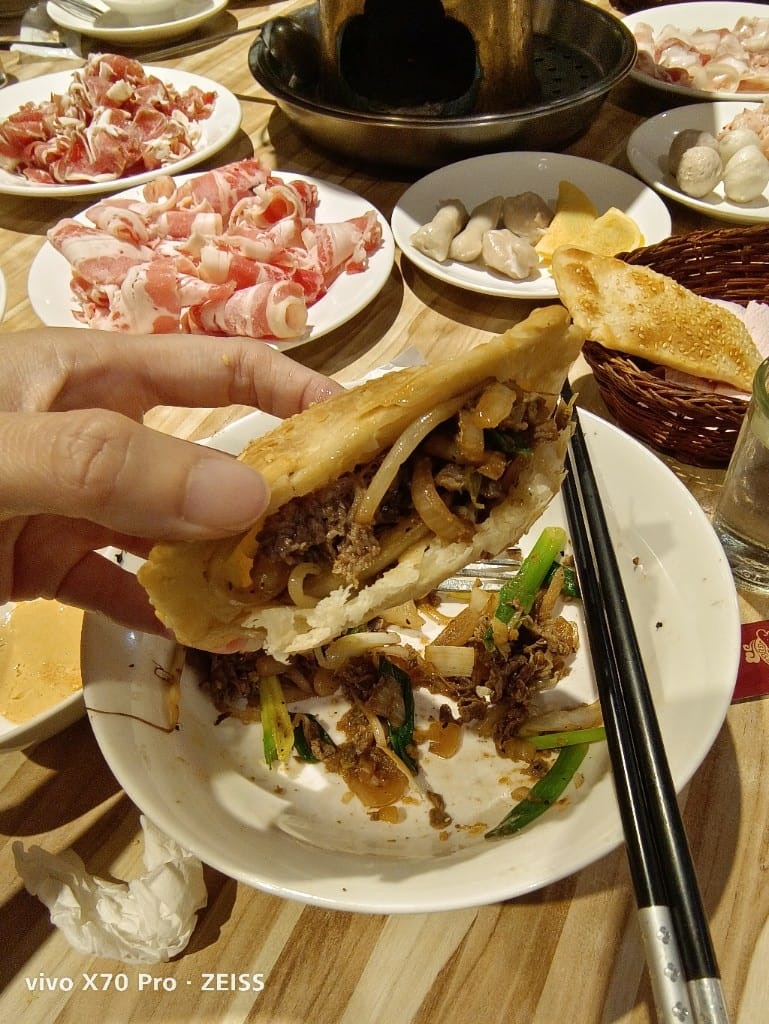 【林口吃到飽】元潮蒙古烤肉酸菜白肉鍋,碩果僅存的蒙古烤肉吃到飽😋 - 第21張圖 【林口吃到飽】元潮蒙古烤肉酸菜白肉鍋,碩果僅存的蒙古烤肉吃到飽😋