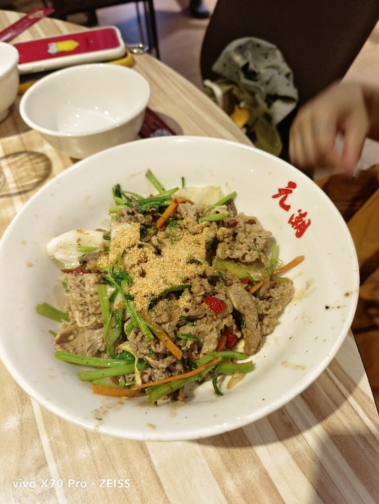 【林口吃到飽】元潮蒙古烤肉酸菜白肉鍋,碩果僅存的蒙古烤肉吃到飽😋 - 第5張圖 【林口吃到飽】元潮蒙古烤肉酸菜白肉鍋,碩果僅存的蒙古烤肉吃到飽😋
