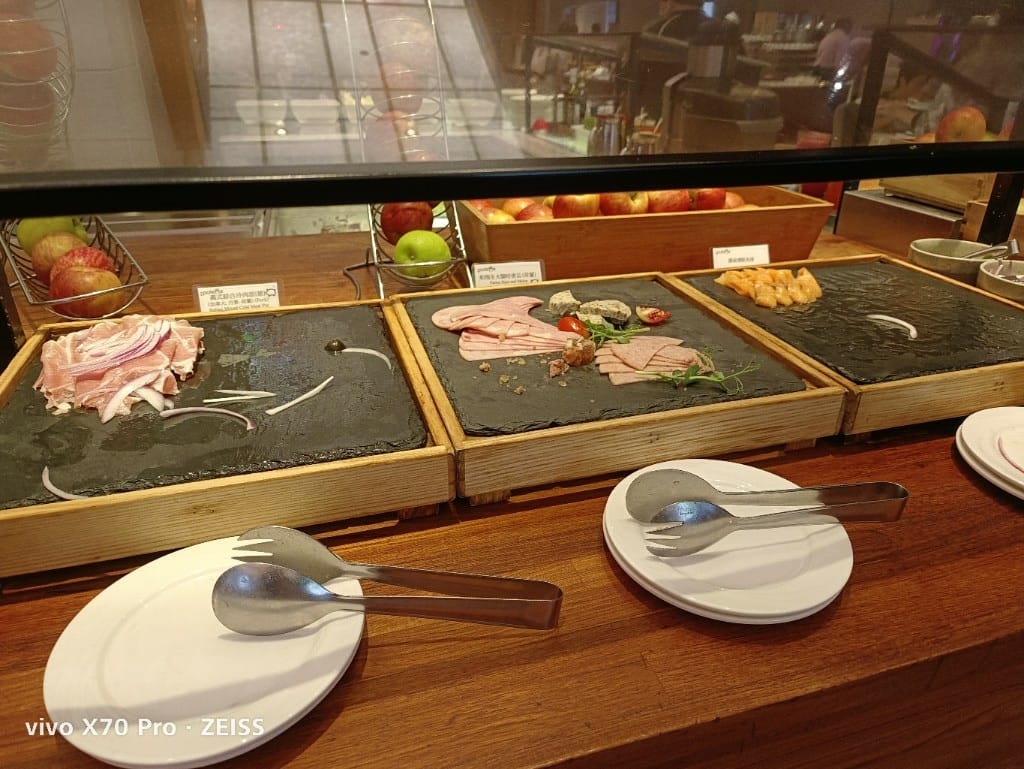 【台北吃到飽】美福彩匯午餐22訪，金卡會員買一送一❤️