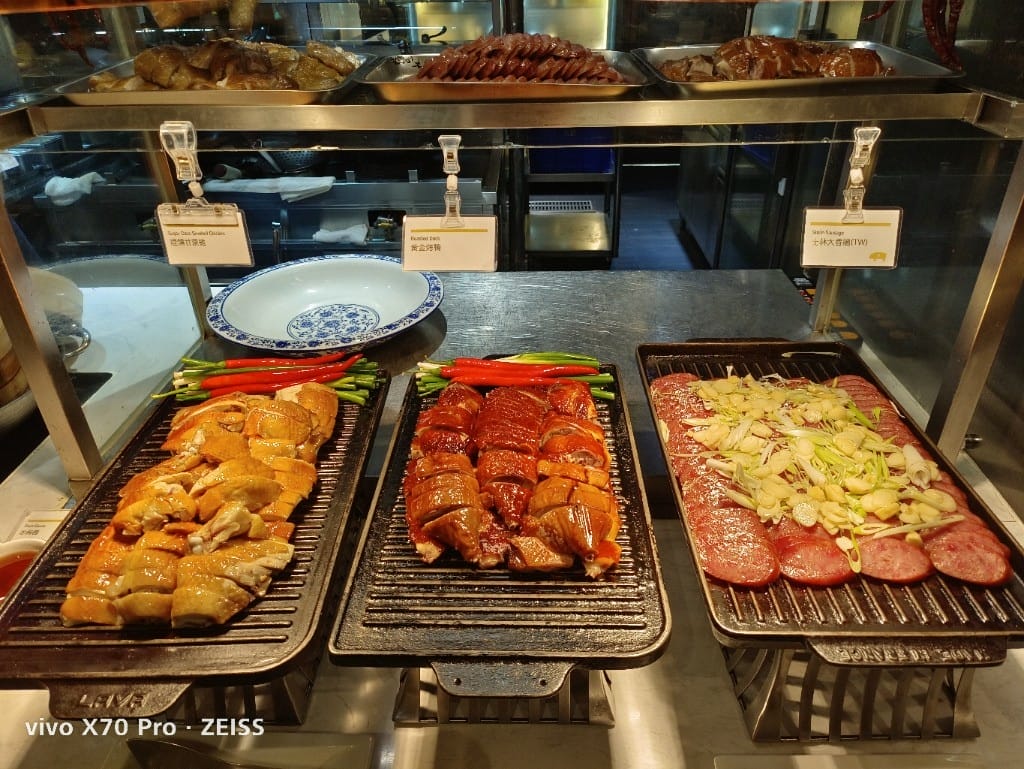 【台北吃到飽】探索廚房平日午餐20訪，狂歡義夏松葉蟹腳吃到飽❤️