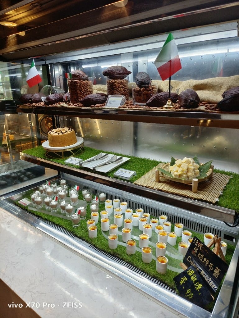 【台北吃到飽】探索廚房平日午餐20訪，狂歡義夏松葉蟹腳吃到飽❤️
