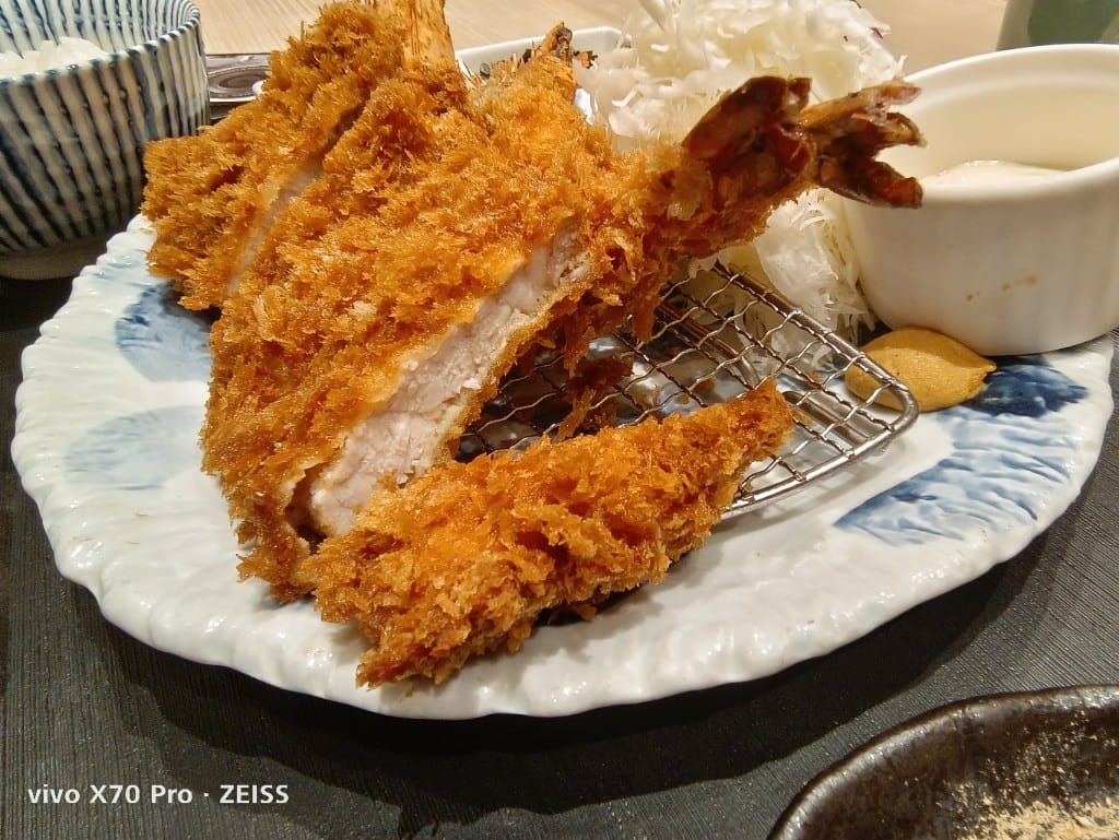 【新莊美食】銀座杏子日式豬排新莊宏匯店，竟然除了豬排都可以吃到飽😆