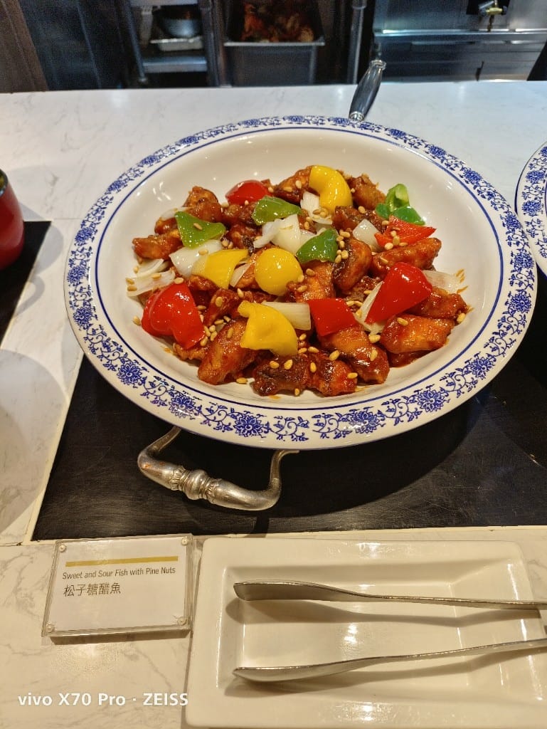 【台北吃到飽】探索廚房平日午餐20訪，狂歡義夏松葉蟹腳吃到飽❤️