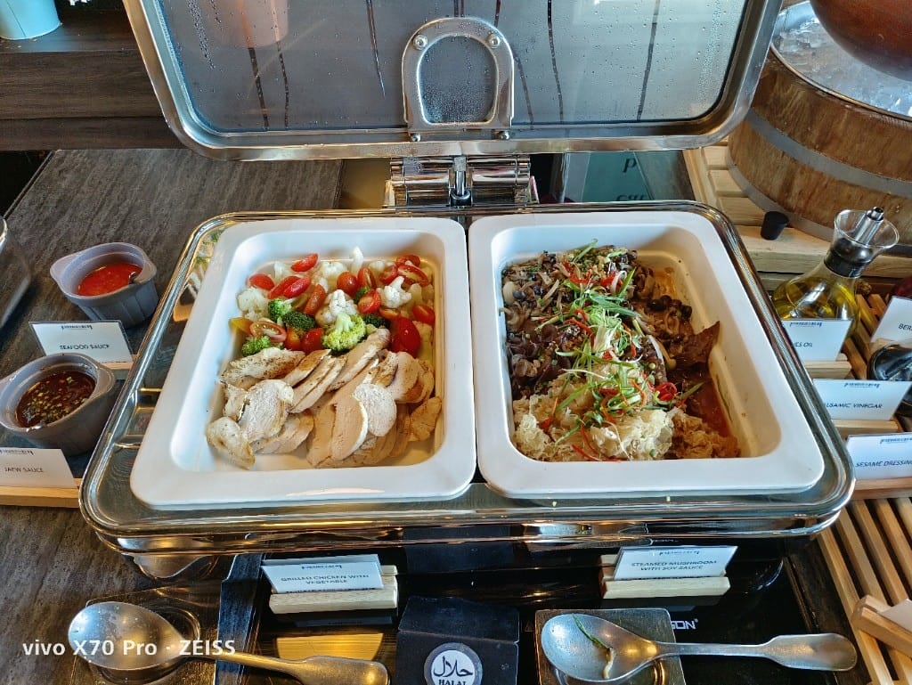 【泰國旅遊】曼谷金普頓玫蘭酒店StockRoom早餐開箱,椰子水喝到飽❤️ - 第20張圖 【泰國旅遊】曼谷金普頓玫蘭酒店StockRoom早餐開箱,椰子水喝到飽❤️