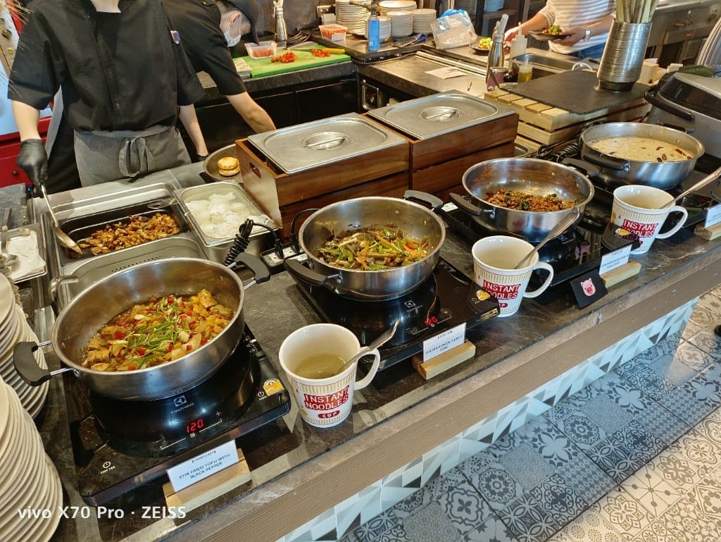 【泰國旅遊】曼谷金普頓玫蘭酒店StockRoom早餐開箱,椰子水喝到飽❤️ - 第15張圖 【泰國旅遊】曼谷金普頓玫蘭酒店StockRoom早餐開箱,椰子水喝到飽❤️