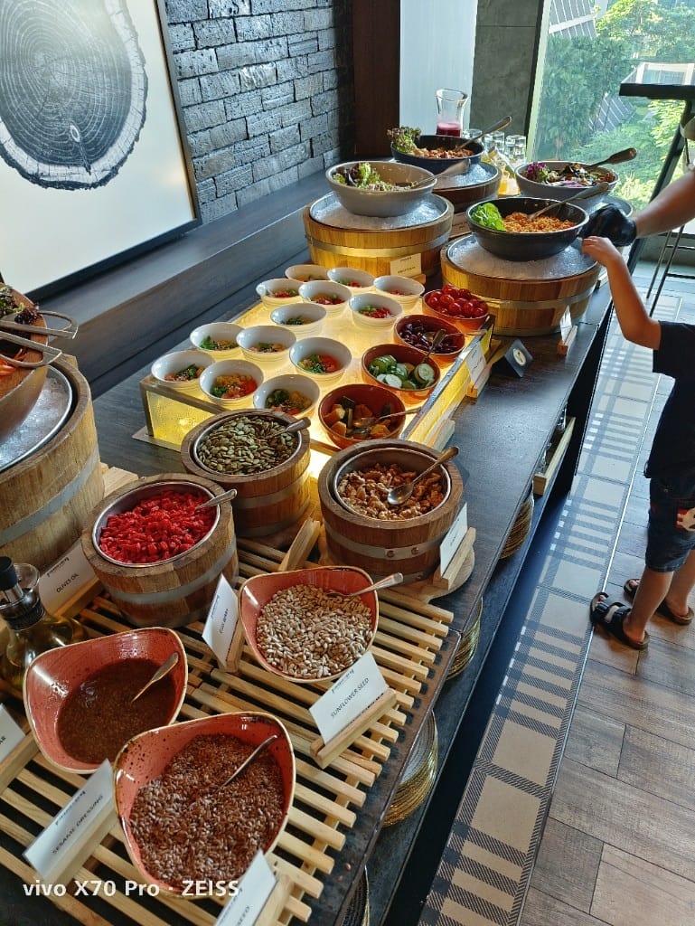 【泰國旅遊】曼谷金普頓玫蘭酒店StockRoom早餐開箱,椰子水喝到飽❤️ - 第35張圖 【泰國旅遊】曼谷金普頓玫蘭酒店StockRoom早餐開箱,椰子水喝到飽❤️