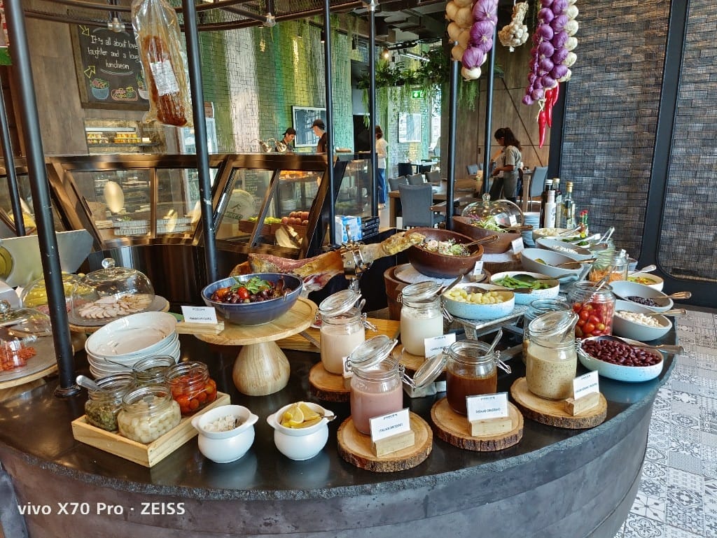 【泰國旅遊】曼谷金普頓玫蘭酒店StockRoom早餐開箱,椰子水喝到飽❤️ - 第45張圖 【泰國旅遊】曼谷金普頓玫蘭酒店StockRoom早餐開箱,椰子水喝到飽❤️