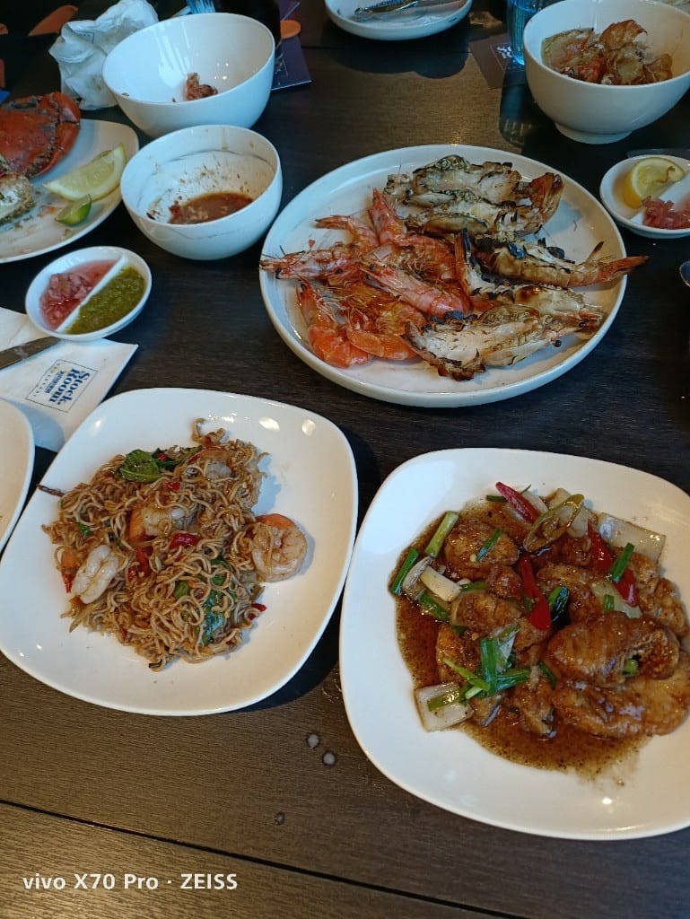 【泰國旅遊】曼谷金普頓玫蘭酒店StockRoom海鮮大餐吃到飽❤️ - 第25張圖 【泰國旅遊】曼谷金普頓玫蘭酒店StockRoom海鮮大餐吃到飽❤️