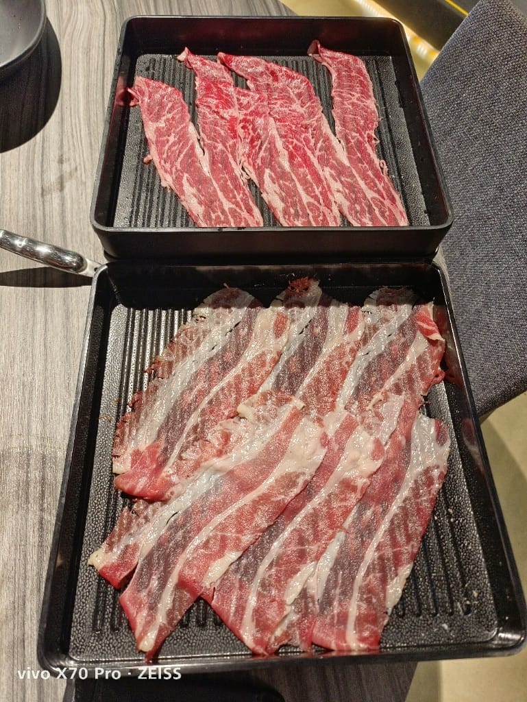 【台北吃到飽】涮辛酸麻辣火鍋吃到飽，平日75折哦！