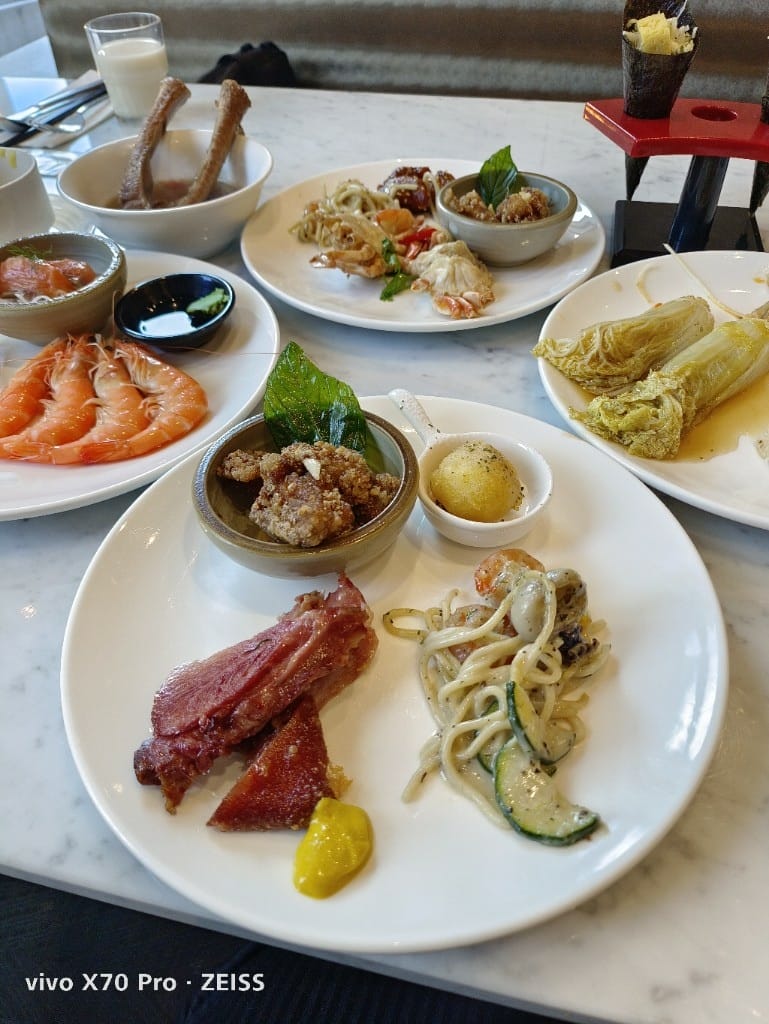 【林口吃到飽】TheEatery宜客樂西餐廳，大嗑台灣小吃🤤