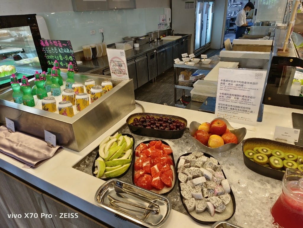 【林口吃到飽】TheEatery宜客樂西餐廳，大嗑台灣小吃🤤