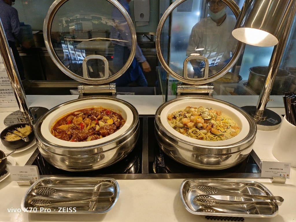 【林口吃到飽】TheEatery宜客樂西餐廳，大嗑台灣小吃🤤