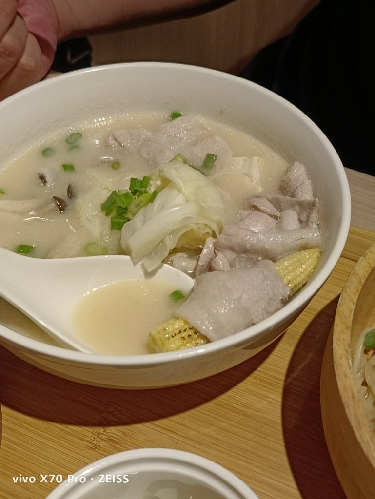 【新莊美食】赤初中華拉麵，風味獨特拉麵還有小菜放題哦❤️