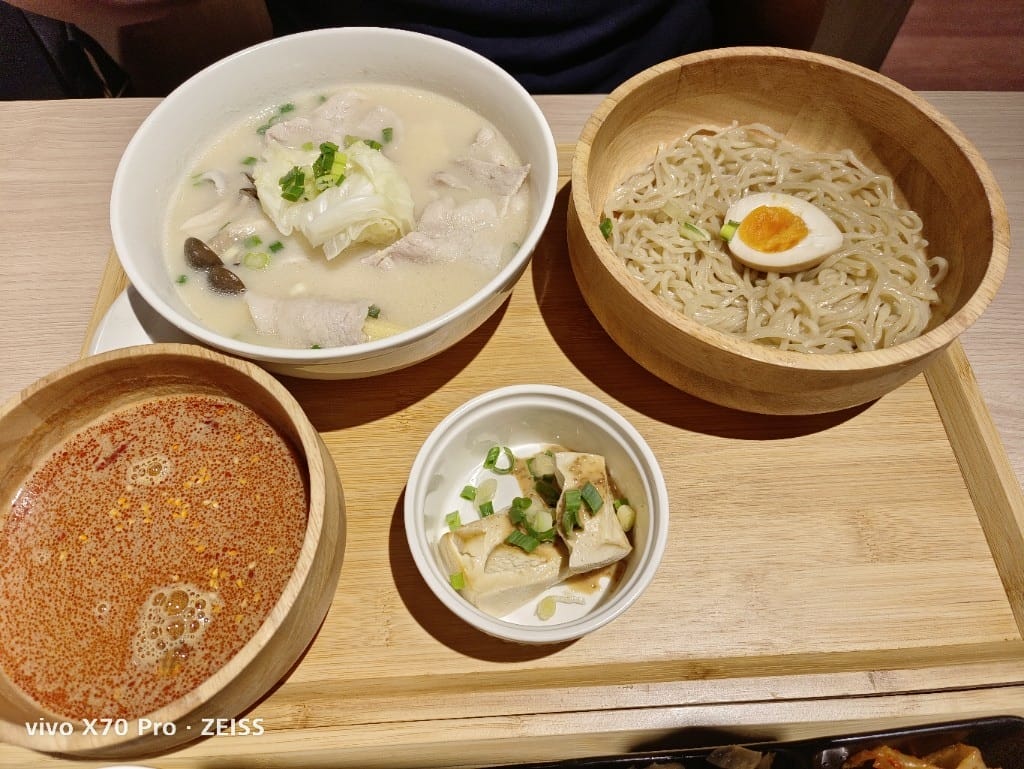 【新莊美食】赤初中華拉麵，風味獨特拉麵還有小菜放題哦❤️