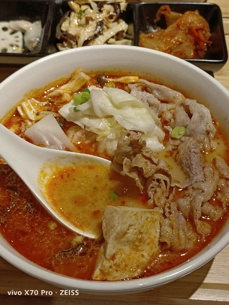 【新莊美食】赤初中華拉麵，風味獨特拉麵還有小菜放題哦❤️