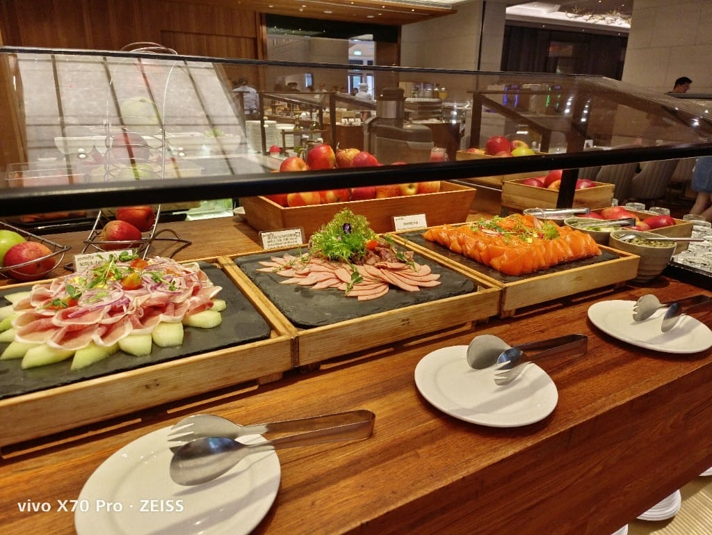 【台北吃到飽】美福彩匯午餐24訪，金卡會員買一送一❤️
