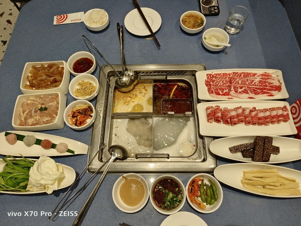 【新莊美食】海底撈火鍋新莊宏匯店，新莊終於有海底撈了🤩