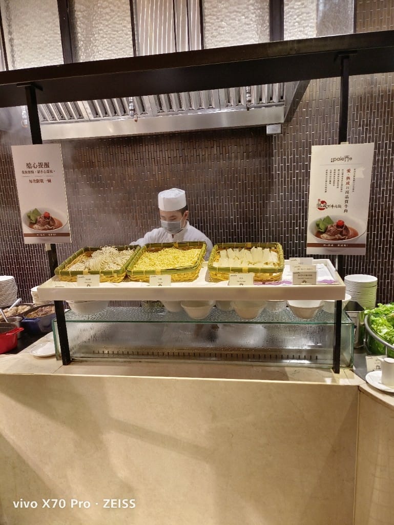 【台北吃到飽】美福彩匯午餐24訪，金卡會員買一送一❤️