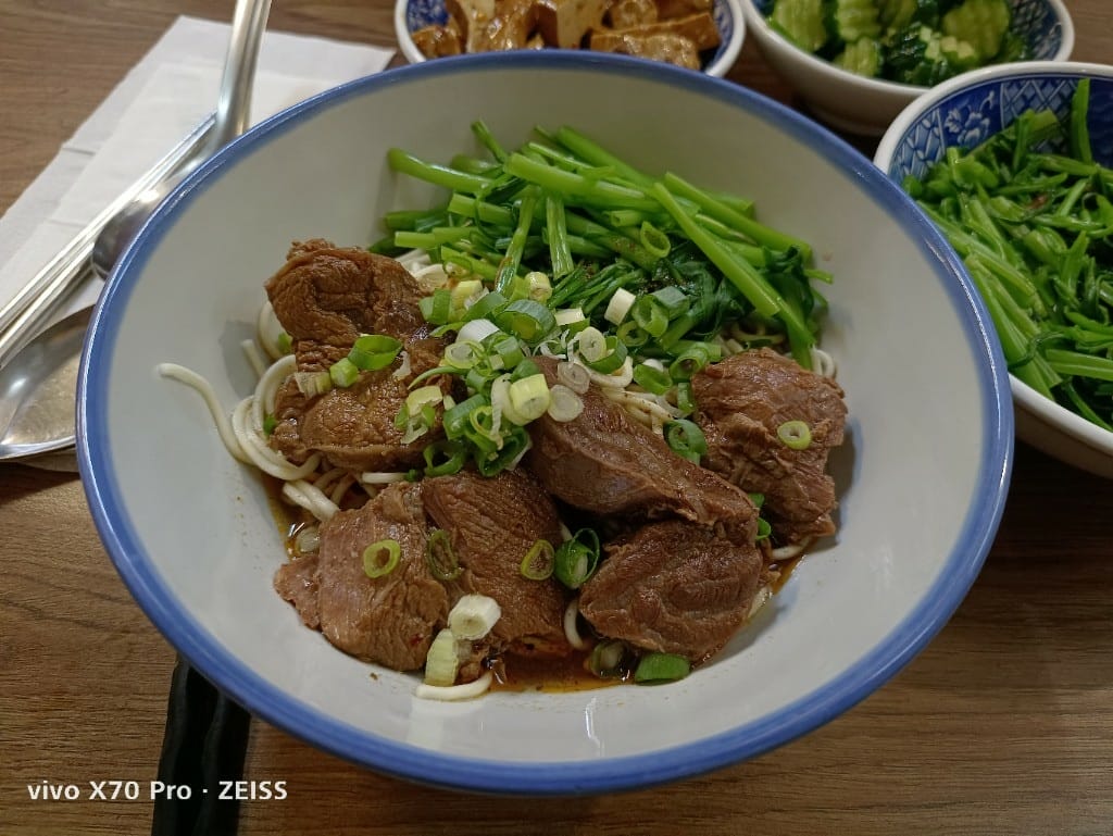 【新莊美食】麵麵牛浪，找到一碗有家味道的牛肉麵❤️