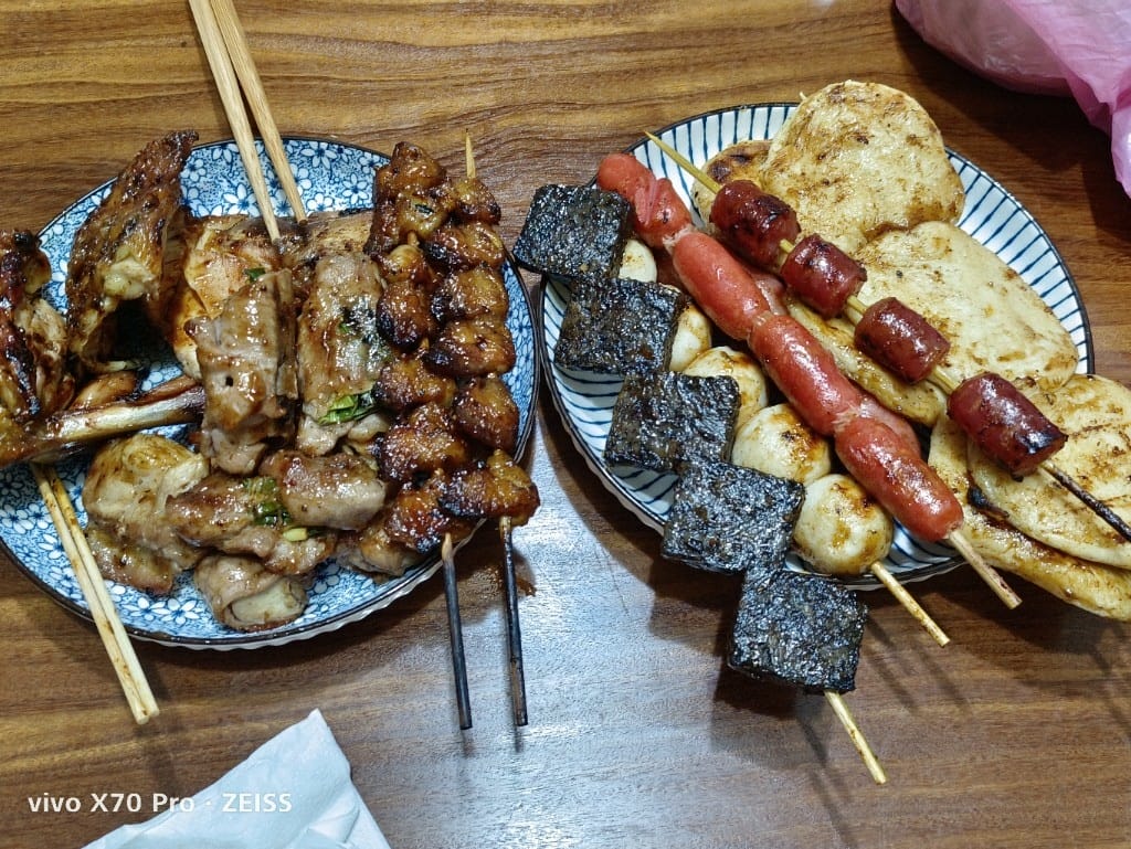 【新莊美食】純木炭碳烤，平價又帶碳香的好吃烤肉🤤