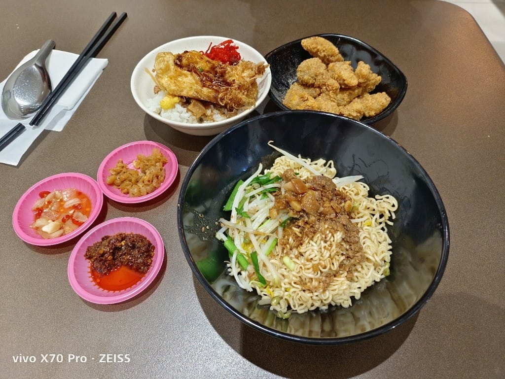 【新莊美食】勝傳麵線，東區來的美味古早味🤤