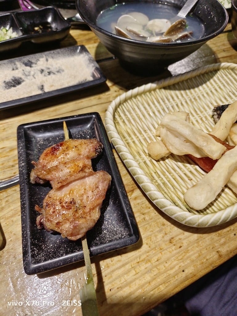 【新莊美食】米炭火燒肉小酒館第一名燒肉,當日壽星送龍蝦耶! - 第18張圖 【新莊美食】米炭火燒肉小酒館第一名燒肉,當日壽星送龍蝦耶!