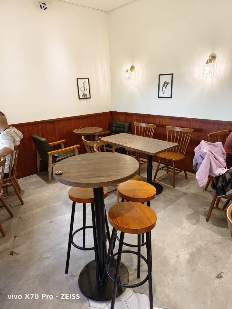 【台中美食】土木公社炭烤土司豐原店，平價美味的早午餐店！