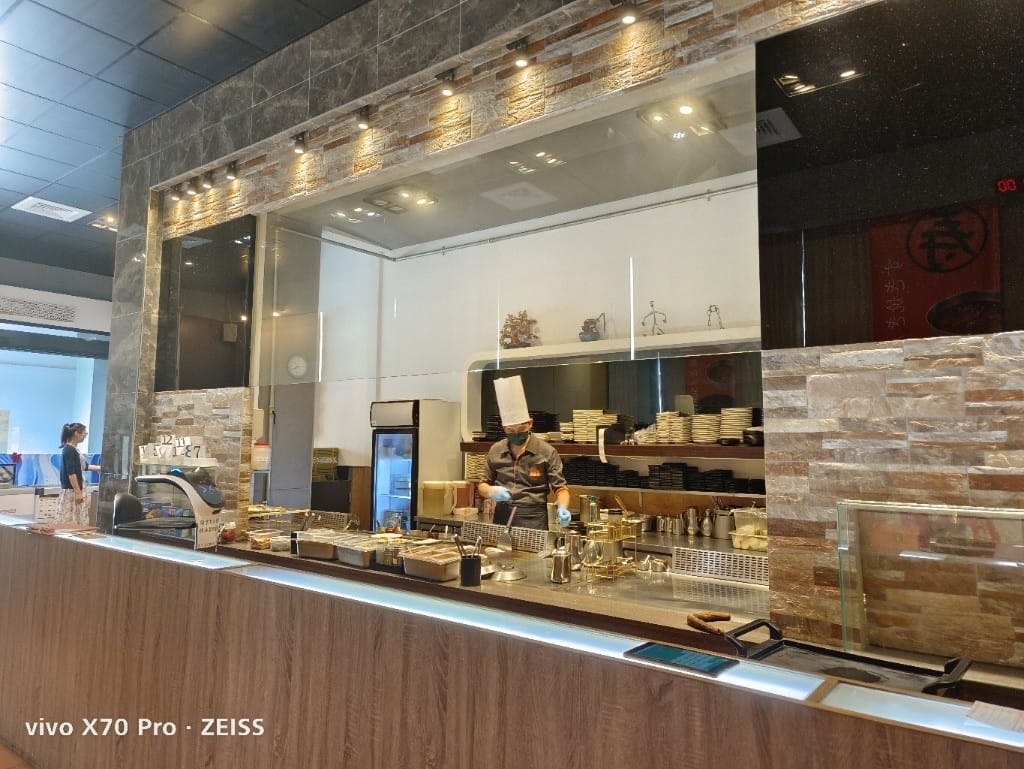 【台南吃到飽】福豆屋安平旗艦店,壽喜燒加鐵板燒吃到飽哦! - 第14張圖 【台南吃到飽】福豆屋安平旗艦店,壽喜燒加鐵板燒吃到飽哦!