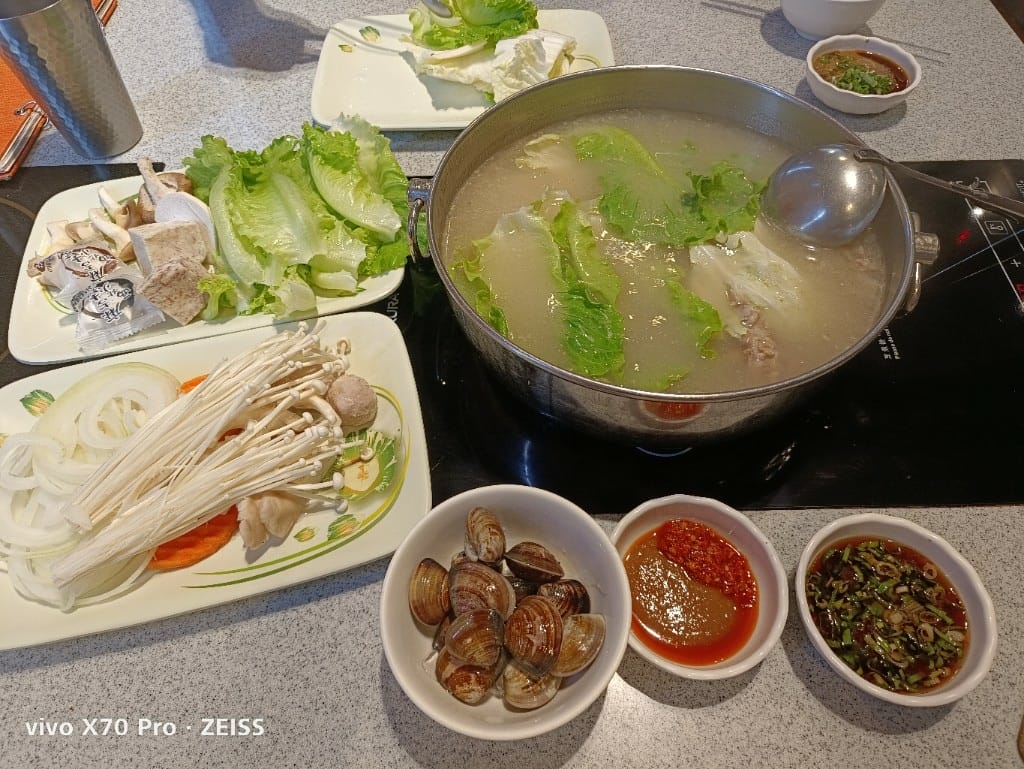 【台南吃到飽】福豆屋安平旗艦店,壽喜燒加鐵板燒吃到飽哦! - 第8張圖 【台南吃到飽】福豆屋安平旗艦店,壽喜燒加鐵板燒吃到飽哦!