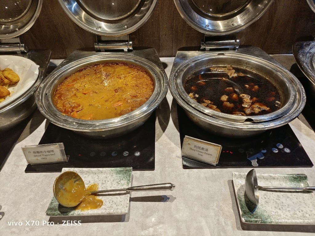 【台南吃到飽】福豆屋安平旗艦店,壽喜燒加鐵板燒吃到飽哦! - 第21張圖 【台南吃到飽】福豆屋安平旗艦店,壽喜燒加鐵板燒吃到飽哦!