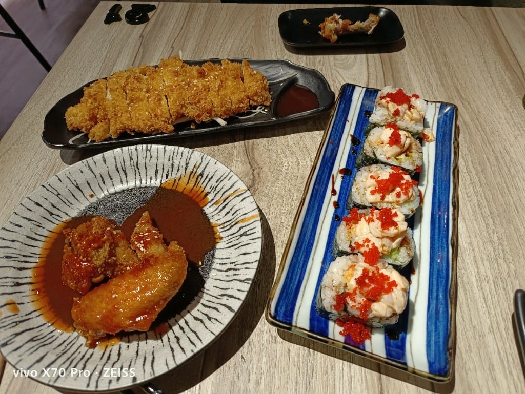 【桃園美食】樂壽司Raku美式壽司專賣，美式壽司輕鬆吃回本😸