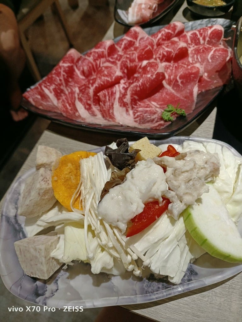 【新莊吃到飽】築間幸福鍋物新莊中悅廣場店4訪,平價好吃的鍋物吃到飽! - 第9張圖 【新莊吃到飽】築間幸福鍋物新莊中悅廣場店4訪,平價好吃的鍋物吃到飽!