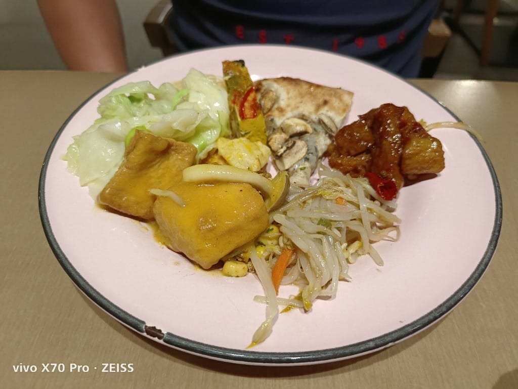 【板橋吃到飽】果然匯，用餐環境和餐點都超棒的蔬食餐廳❤️