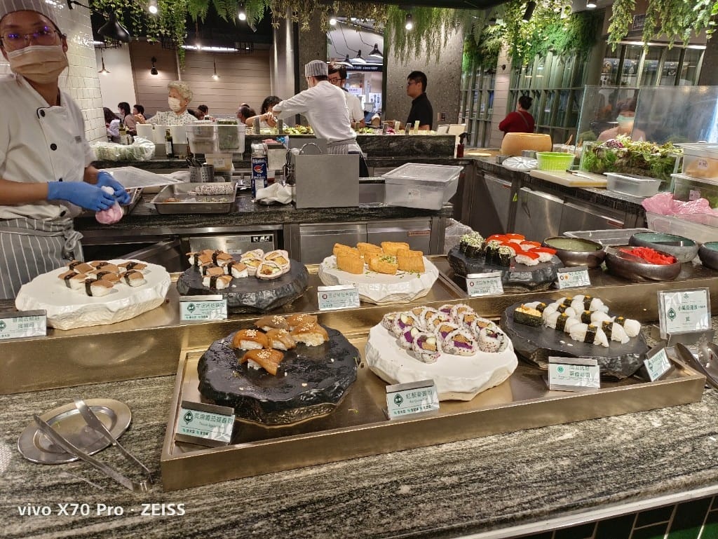 【板橋吃到飽】果然匯，用餐環境和餐點都超棒的蔬食餐廳❤️