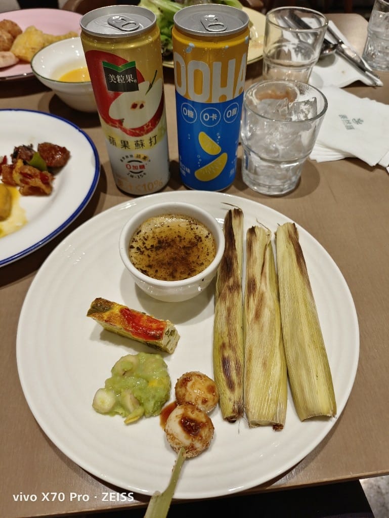 【板橋吃到飽】果然匯，用餐環境和餐點都超棒的蔬食餐廳❤️
