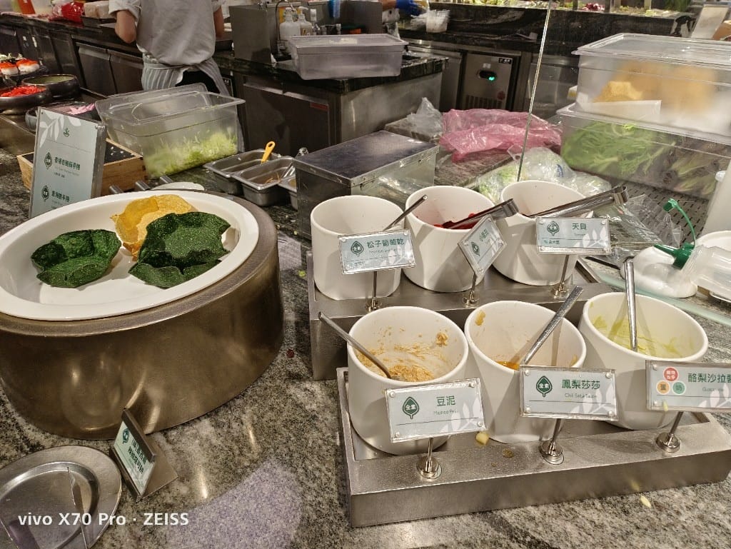 【板橋吃到飽】果然匯，用餐環境和餐點都超棒的蔬食餐廳❤️