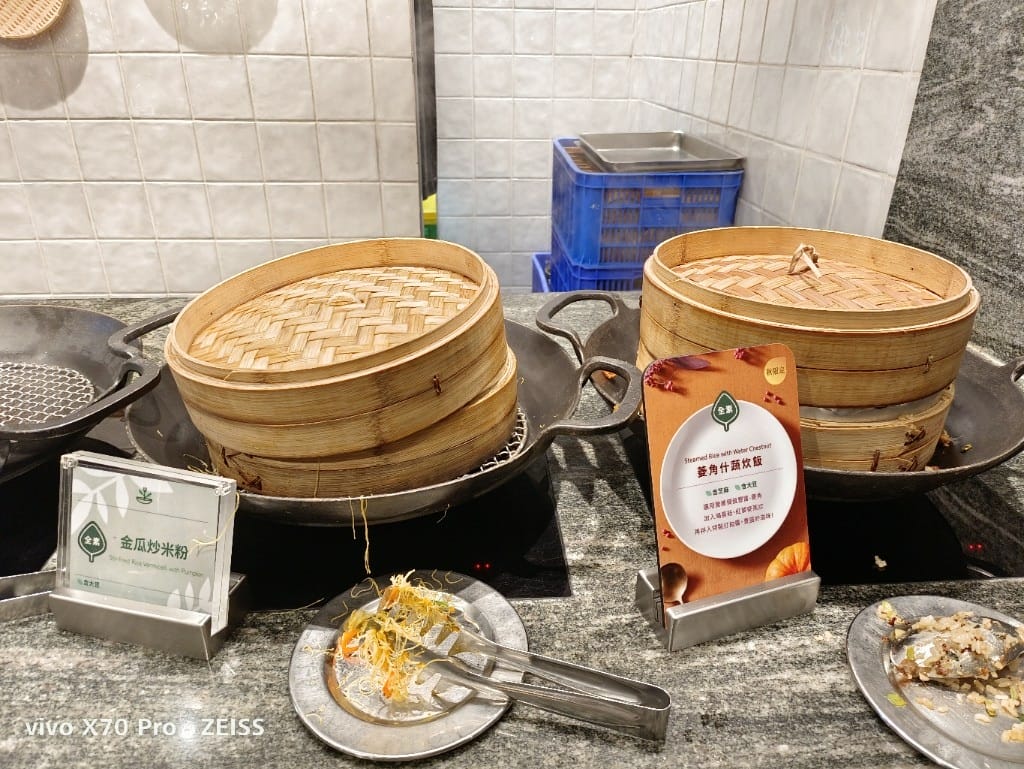 【板橋吃到飽】果然匯，用餐環境和餐點都超棒的蔬食餐廳❤️