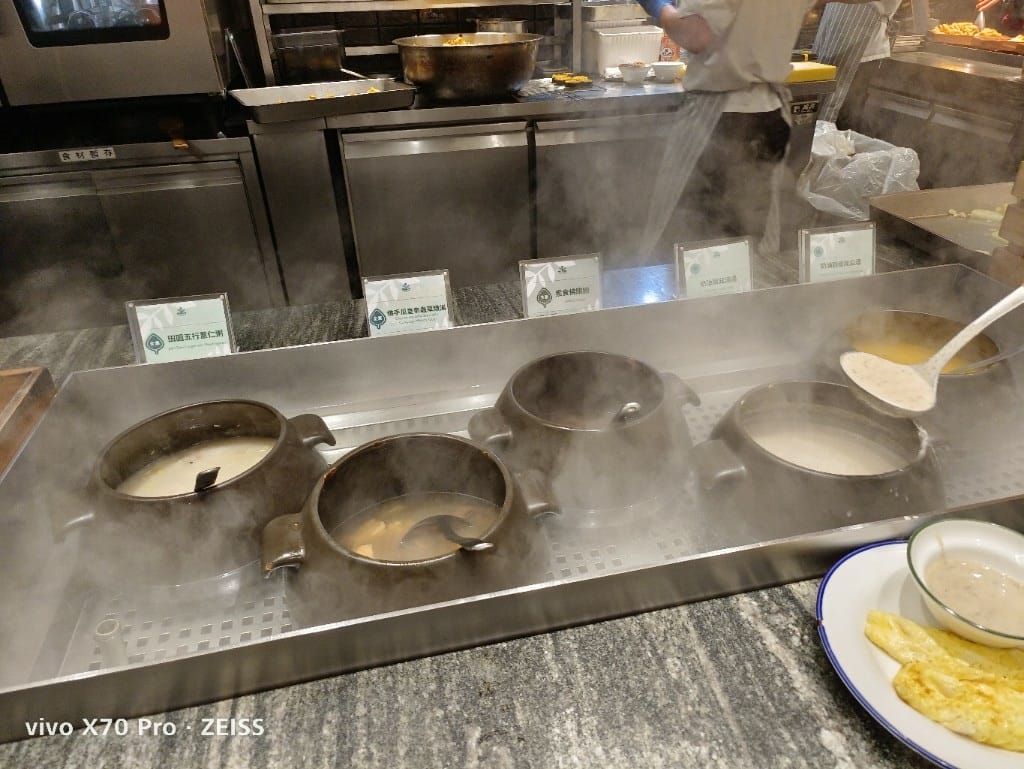 【板橋吃到飽】果然匯，用餐環境和餐點都超棒的蔬食餐廳❤️
