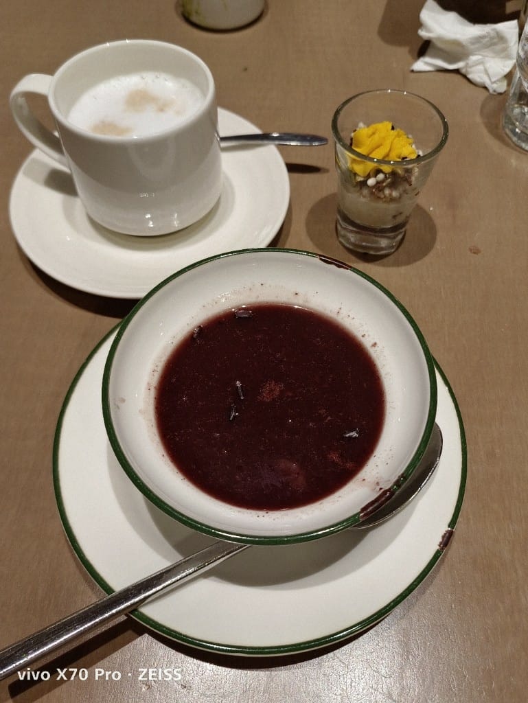 【板橋吃到飽】果然匯，用餐環境和餐點都超棒的蔬食餐廳❤️