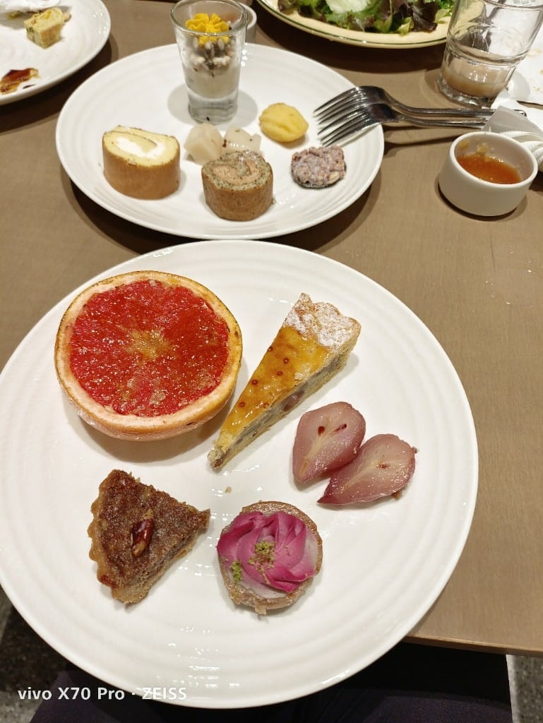 【板橋吃到飽】果然匯，用餐環境和餐點都超棒的蔬食餐廳❤️
