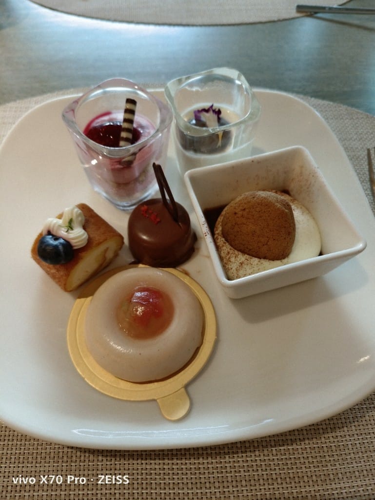 【台北吃到飽】寒舍艾麗酒店La Farfalla，Semibuffet2人5折！