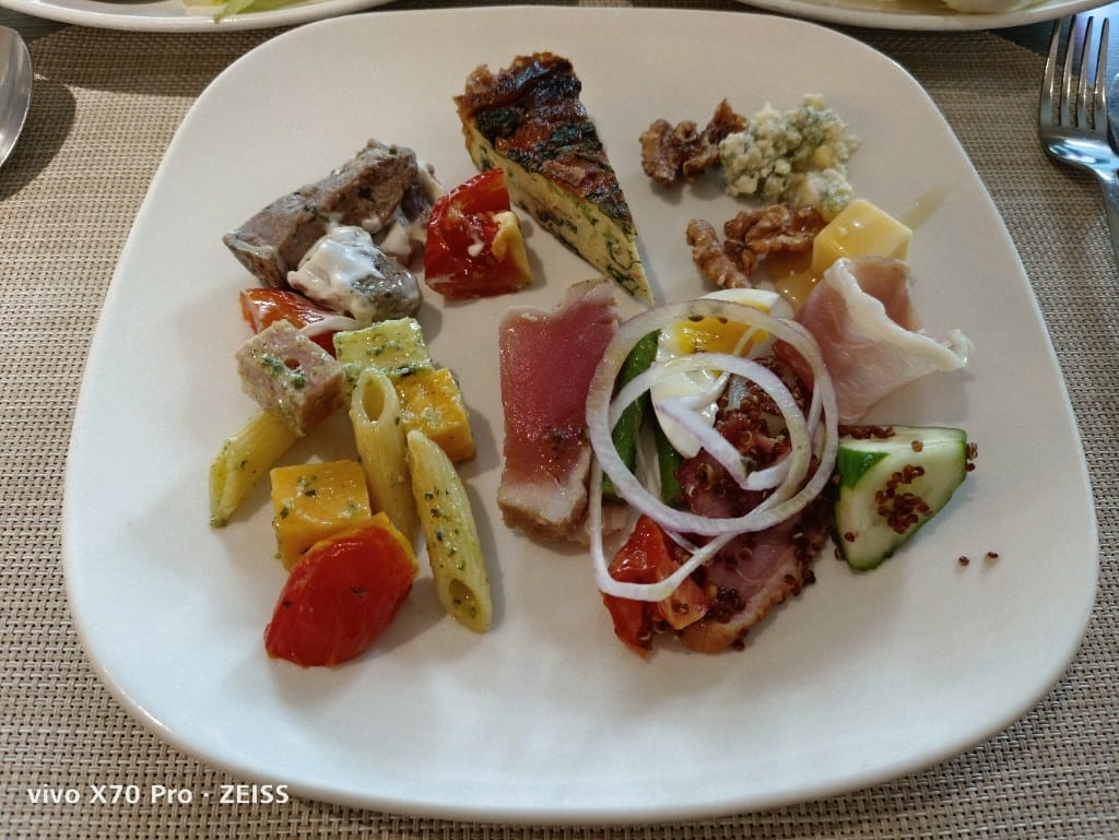 【台北吃到飽】寒舍艾麗酒店La Farfalla，Semibuffet2人5折！