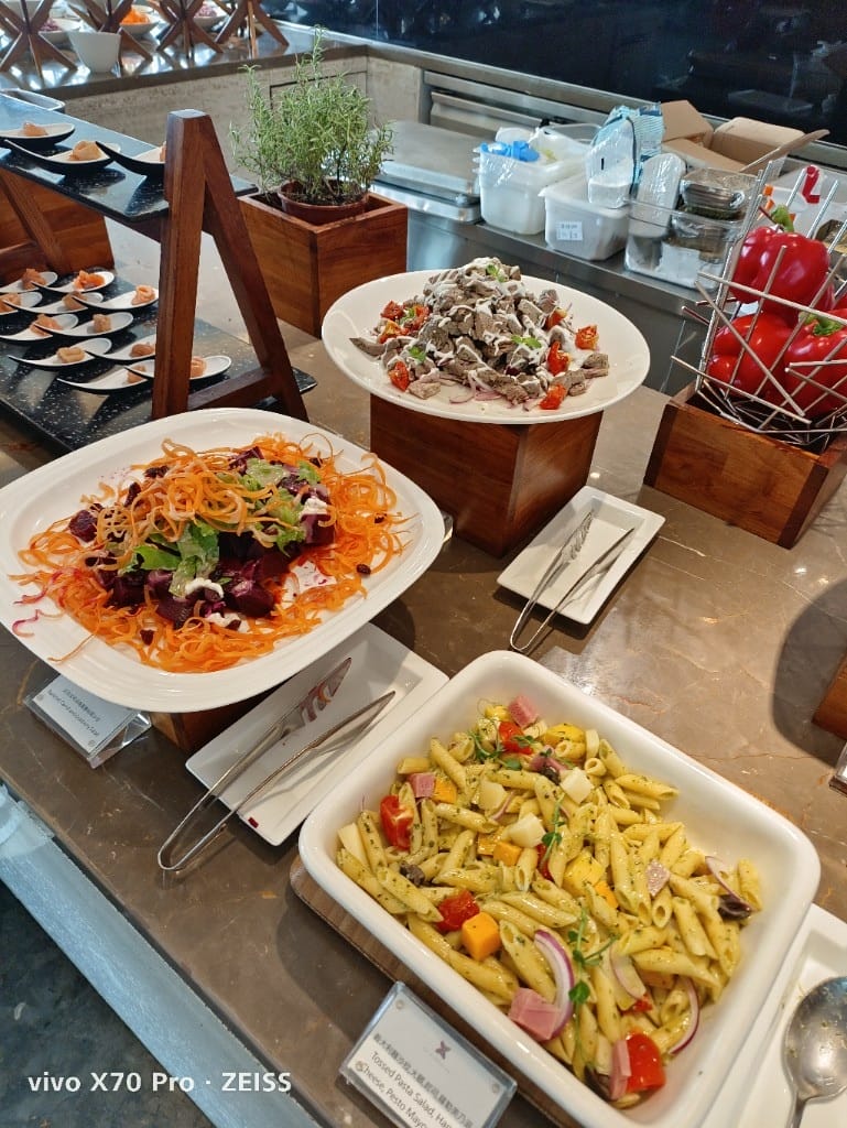 【台北吃到飽】寒舍艾麗酒店La Farfalla，Semibuffet2人5折！