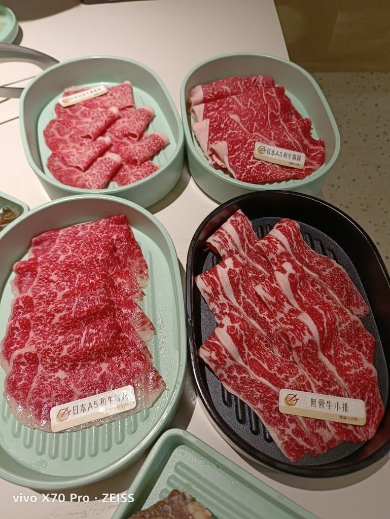 【桃園吃到飽】時辣苑和牛麻辣鍋，日本A5和牛&生食級干貝吃到飽❤️