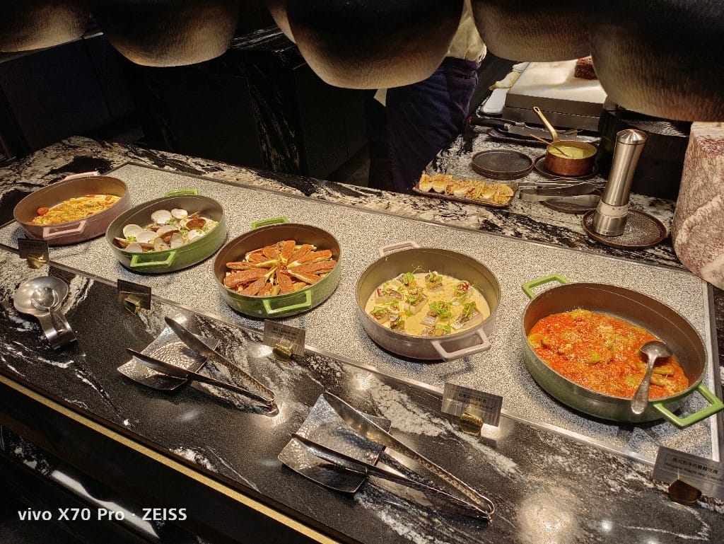 【台北吃到飽】101饗AJoy晚餐，吃到飽的天花板3訪❤️